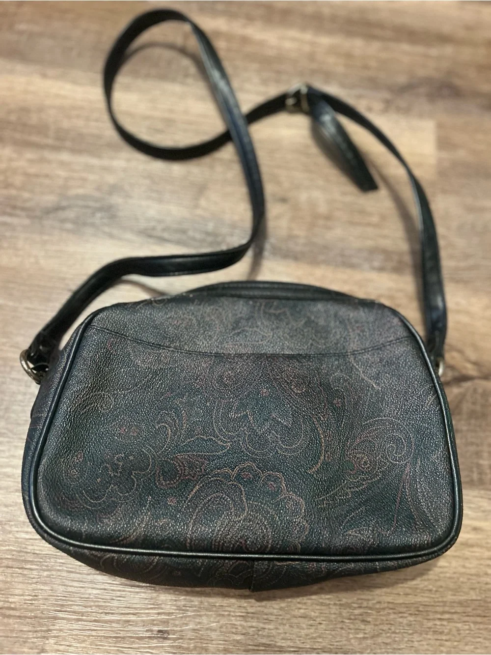 Vintage Liz Claiborne Black Leather Paisley Pattern Crossbody Bag